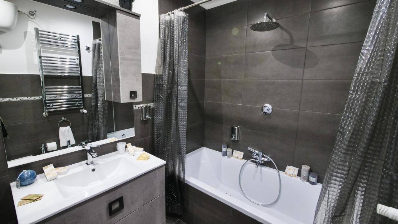 Home Suites Giolitti Rzym Zewnętrze zdjęcie